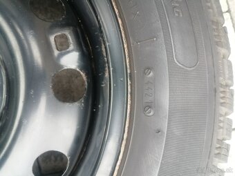 Zimné 185/60r15 - 4