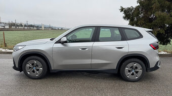 BMW iX1 30 xDrive - 4