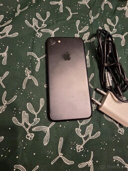 Iphone 7 volný čierny 256gb pamäť použivaný plne funkčný sam - 4