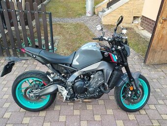 Yamaha MT 09 - 4