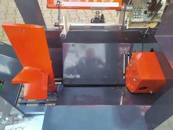 Štiepacipoloautomat - 4