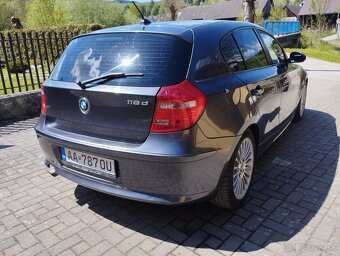 BMW 118D - 4