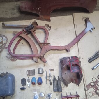 Jawa 555 - 4