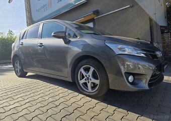 Toyota Verso 1.6-KAMERA-AUT.KLIMA - 4