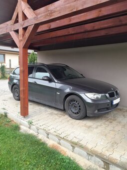BMW 318d e91, predám na náhradné diely - 4