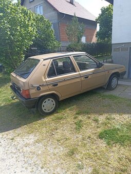 Škoda Favorit 136 LS - 4