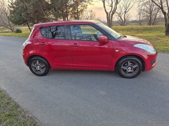 Suzuki Swit 1,2 69 kW LPG ROK 2012 - 4