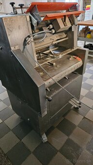 Rohlikovací stroj universum 50/70 - 4