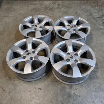 Disky 4x108 R16 6,5J ET31 - 4