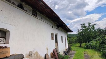 Predaj, pozemok so starším rodinným domom - 4