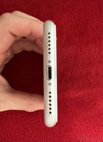 iPhone 7 32GB biely - 4