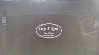 Nafukovacia hydromasážna vírivka Layzspa Maldives - 4
