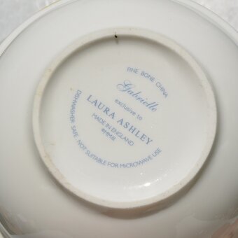 Skladačka porcelánový čajník + šálka - Pastelové kvety - 4