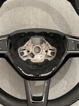 Volant Skoda - 4