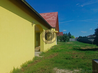 Priestranný 6 - izbový rodinný dom vo Veľkých Ripňanoch - 4