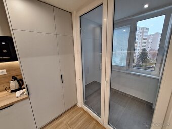 TERASA - Prenájom 3 izb byt, Lesnícka, 68 m2, 4/7p, výťah - 4