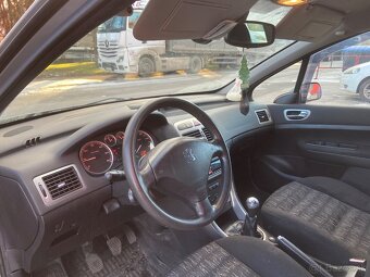 Peugeot 307  2hdi 80 kW - 4