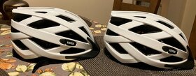 Predám 2 cyklistické prilby UVEX i-vo - 4