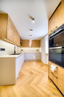 Kompletne zariadený 2 izbový byt v širšom centre. - 4