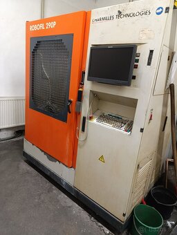 Elektroerozívna rezačka - 4
