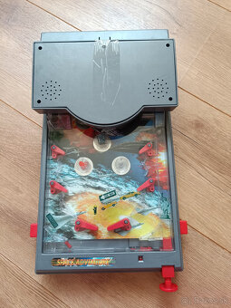 Elektronicky Pinball - 4