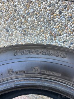 Firestone winterhawk 195/65R15 - 4