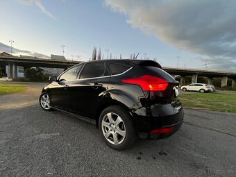 Ford Focus 1.5 TDCi Titanium – Automat - 4