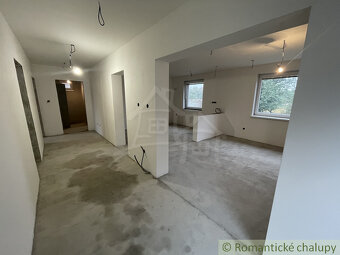 Trojizbový rodinný dom v kľudnej časti mesta Šurany - 4