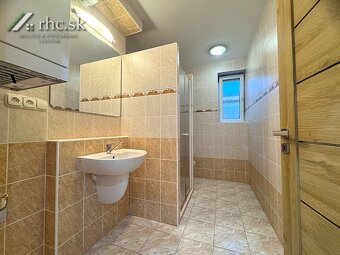 KOMPLETNE ZREKONŠTRUOVANÝ 3 IZB. BYT– JILEMNICKÉHO, STROPKOV - 4