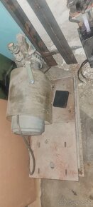 Motor s čerpadlom. - 4