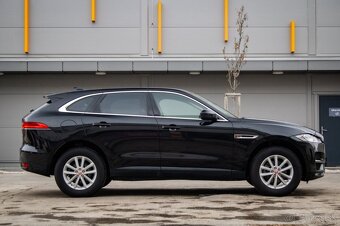Jaguar F-Pace 2.0D 132kw 4x4 AT/8 2018 - 4