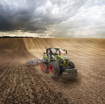 Modely Claas Axion 960 TERRA TRAC MY24 1:32 - 4