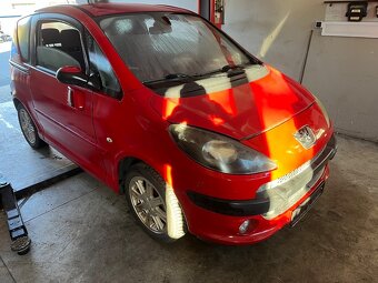 Peugeot 1007 - 4