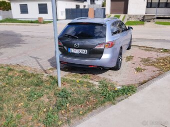 Mazda 6 - 4