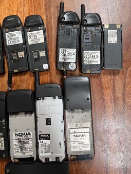 Nokia vintage mobily a legendarne manažérske na predaj - 4