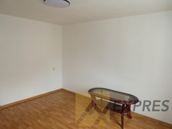 RK EXPRES - na prenájom 1 izbový byt v Handlovej, ul.29.augu - 4