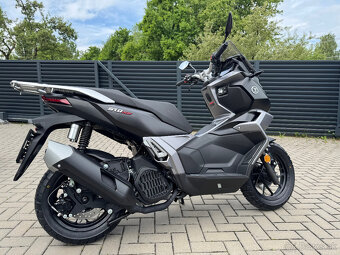Voge SR1 125i ADV - 4