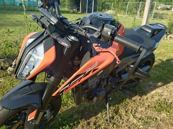 KTM 790 Duke 2023 - 4