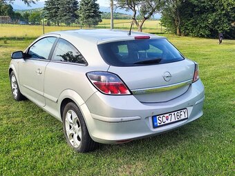 Opel Astra Gtc - 4