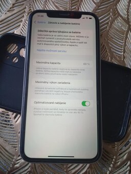 Vymením iphone 11 64GB - 4