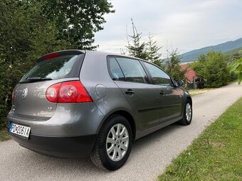 Volkswagen golf 5 bez hrdze - 4