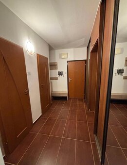 Na prenájom - 3,5 izbový byt, ul. Čiernovodská, Bratislava I - 4