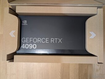 Nvidia RTX 4090 FE - 4