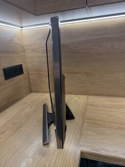 Predám 4K monitor 28" Samsung - 4