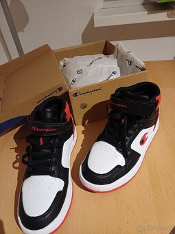 Champion topánky , číslo 38 - 4