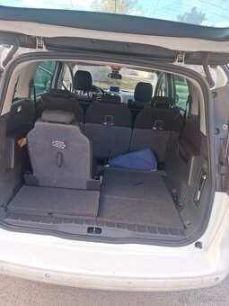 Predám Peugeot 5008 2.0hdi 120kw - 4