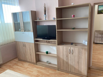 PRENÁJOM  2 IZBOVÝ BYT - 4