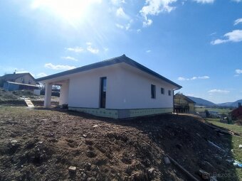 Novostavba 4 izb.rod.domu,809 m2 - Budatinska Lehota, KNM - 4
