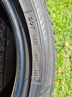 Pleumatiky goodyear 255/45 r19 104W celoročné - 4