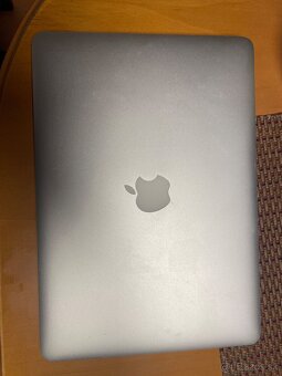 Apple macbook air 2017 - 4